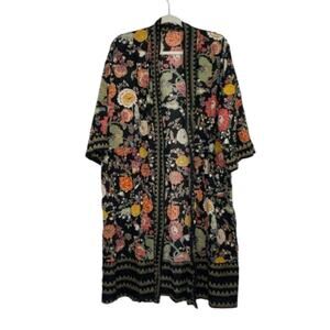 Unbranded boutique black floral kimono no size, brand tag 100% cotton